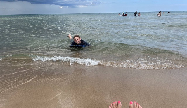 Cozy home with Lake Huron beach access! Your vacation awaits you!