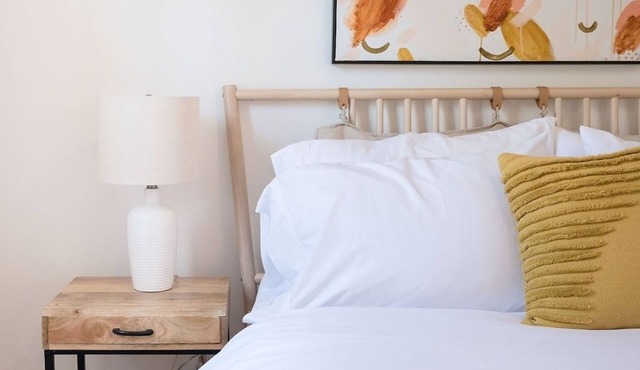 Cozy House | Walk to Picton Main |Pet-friendly