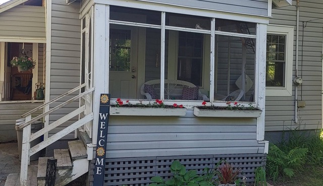 Cozy Milford Bay Cottage near Lake Muskoka