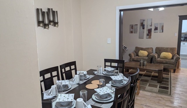 Cozy two-bedroom retreat in the heart of St. Boniface,
