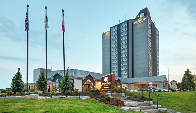 Doubletree by Hilton Toronto Airport, ON