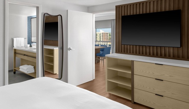 Doubletree Hotel South Bend