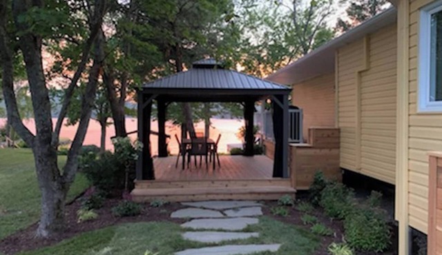 Edge of the lake Brompton - Monthly rental