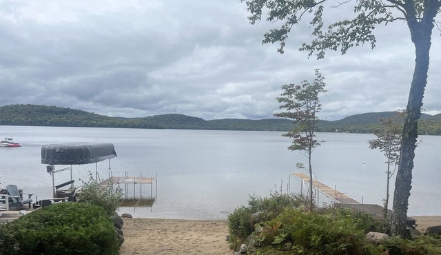 En Face du Magnifique Lac St-joseph à Fossambault-sur-le-lac