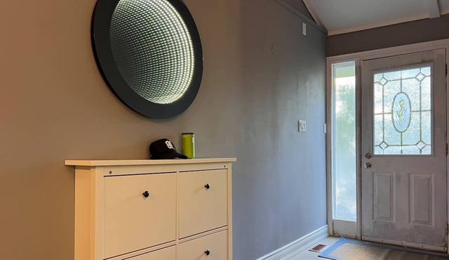 EV Charger, Cozy Cottage, Pet Friendly