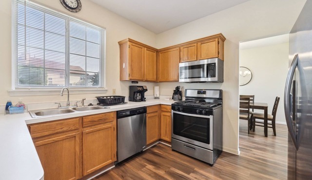 Extended Stay Plainfield FHS Rental - Metcalf Ct - #2