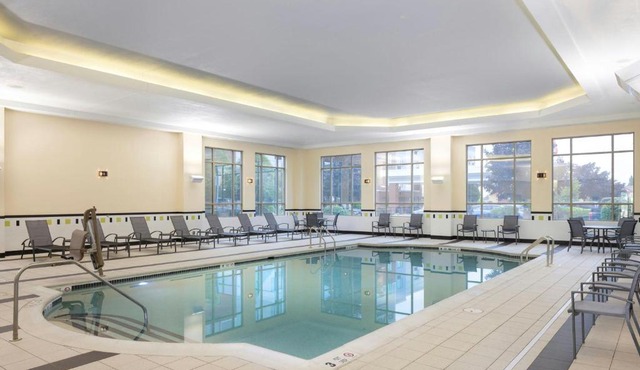 Fairfield Inn & Suites – Buffalo Airport