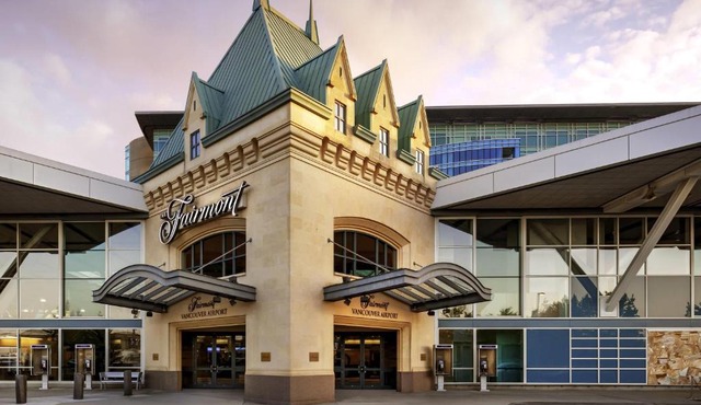 Fairmont Vancouver Airport In-Terminal Hotel