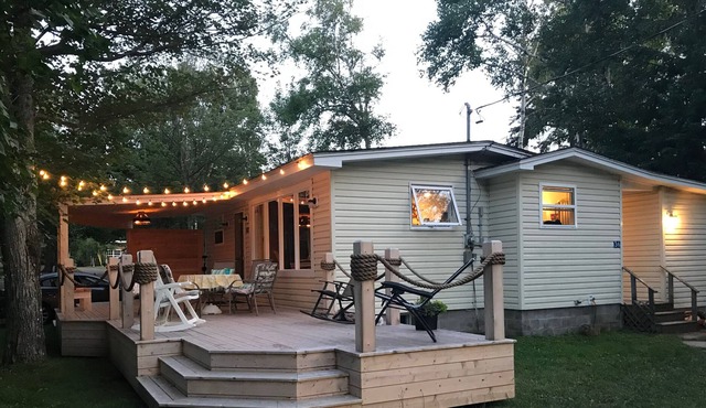 Family Beach House in the Bluffs