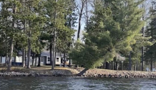 Four season property on Bark Lake and OFSC 156