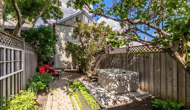 GLOBALSTAY. Cozy 5 Bedroom house in Toronto Downtown