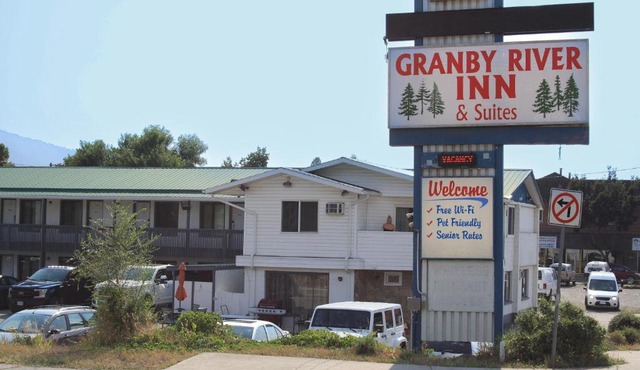 Granby River Inn & Suites