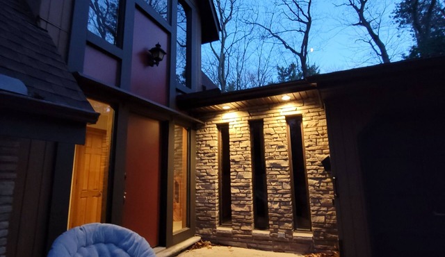 Grand Bend - Southcott Pines Chalet Near the Lake