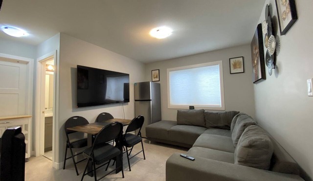 Greensville 2Bedroom 1Bath suite - Just like Home