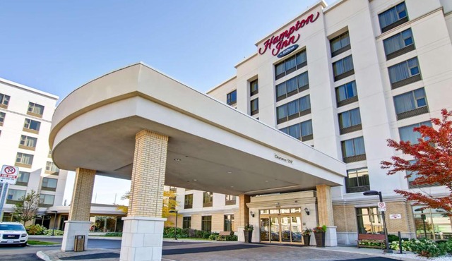 Hampton Inn by Hilton Toronto Airport Corporate Centre