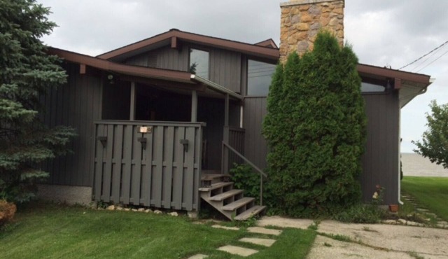 Harbourview House - Gimli, Manitoba, Canada