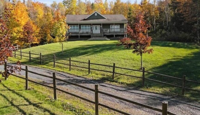 Hilltop Hideaway