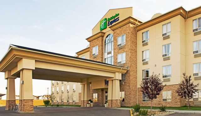 Holiday Inn Express & Suites Grande Prairie by IHG