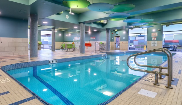 Holiday Inn Express & Suites Brandon by IHG
