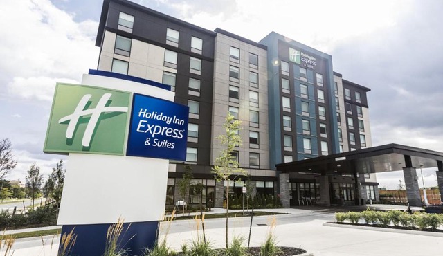 Holiday Inn Express & Suites Toronto Airport South by IHG