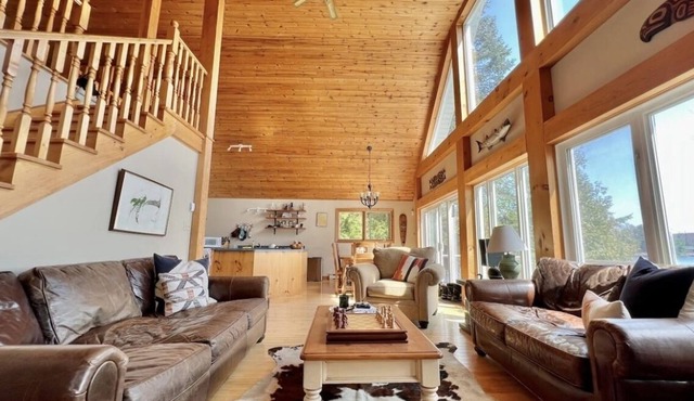 Horseshoe Lake Hideaway (w/ Hot Tub)