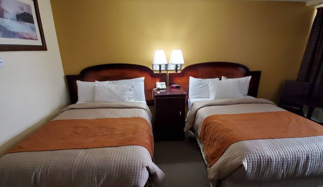 Imperial Fireside Inn