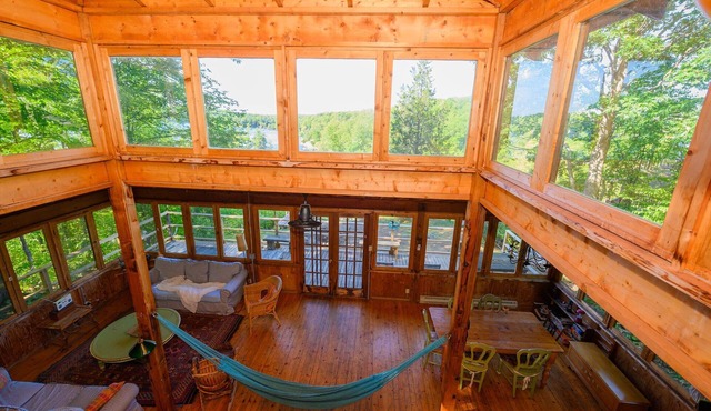 Island Retreat: Hot Tub, BBball, pickleball, boats, in Fine Homebuilding mag