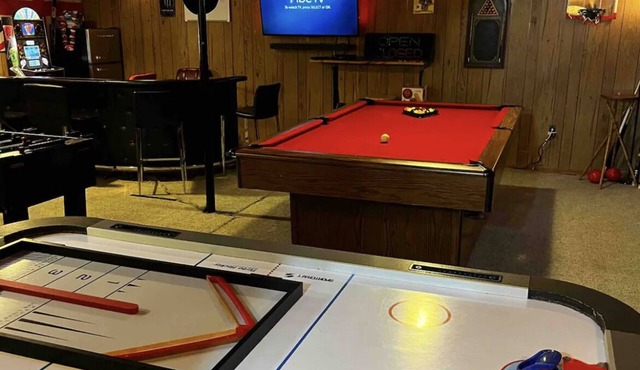 JJ’s collingwood bar & games house.