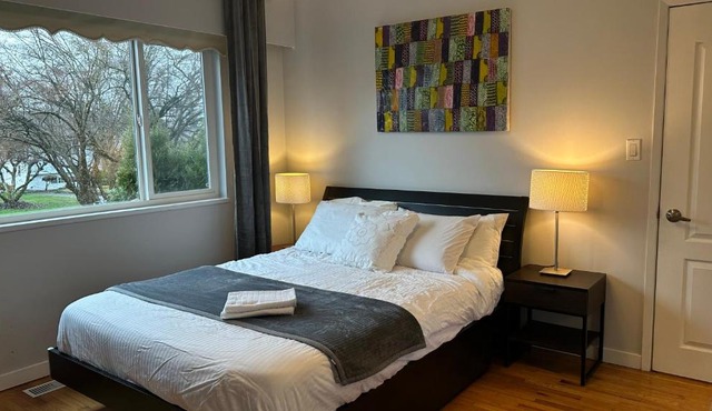 Kerrisdale private room