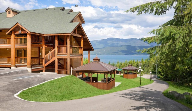 Kootenay Lakeview Resort, BW Signature Collection