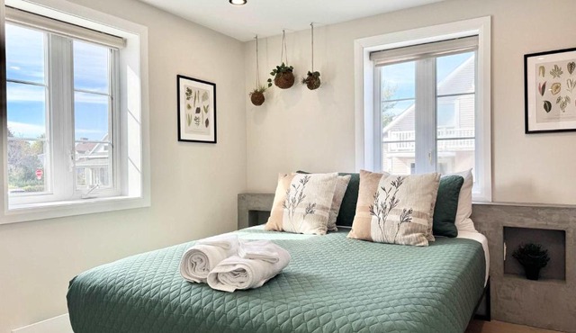 L`Oasis Boheme - Hot tub - 2 Bedrooms - Free EVCharger
