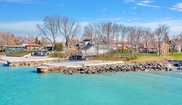 Lake Front Heaven Niagara - Stoney Creek