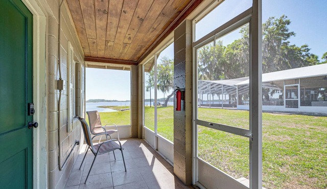 Lake View, Pool Access! Pet-friendly Hernando Stay in Hernando