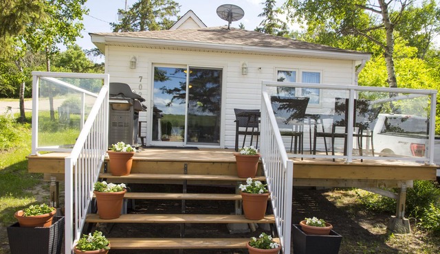 Lakefront Cottage In Manitou Beach - Saskatchewan