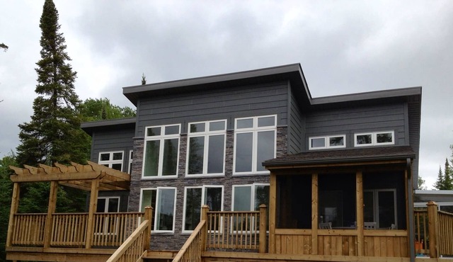 Lakefront Cottage on Beautiful Lower Black Sturgeon Lake