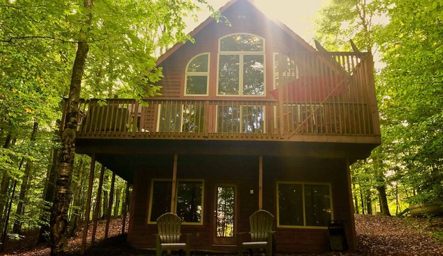 Lakefront with Pontoon Boat, Game Room, Kayaks — No Host or Cleaning Fees