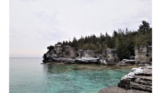 Lakehouse on Georgian Bay between Owen Sound & Wiarton