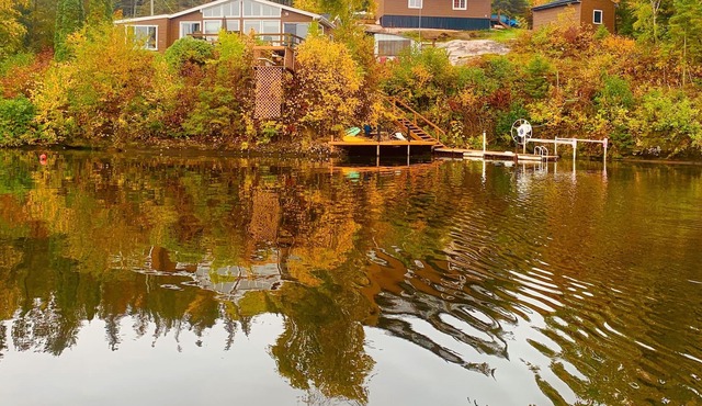 LakeLuxuryLiving lakefront rental Lacdubonnet,Mb,Canada