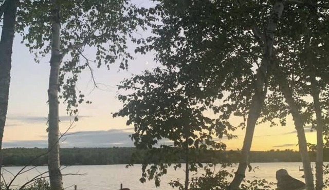 Lakeside Luxury: Your Private Waterfront Escape