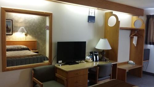 Lakeview Inn