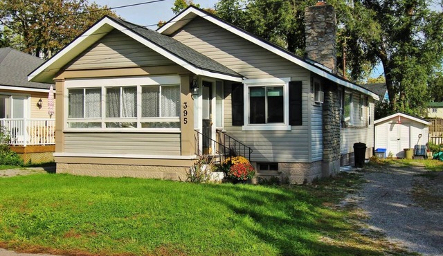 Laurali Cottage - Northern Ontario in the Heart of Crystal Beach