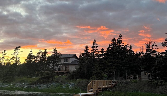 Lawrencetown Beach House with Hot Tub & Sauna