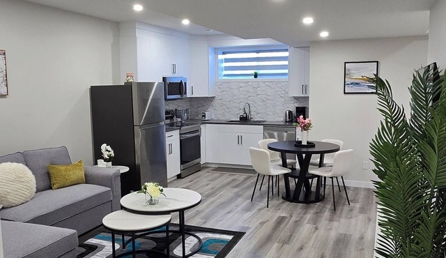 Legal One Bedroom Basement Suite with a Seperate Entrance and Full Kitchen