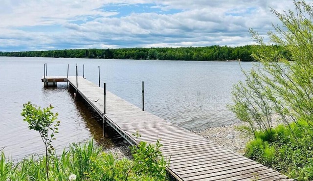 Little Elgin, Waterfront, Dock, Fireplace, SPA