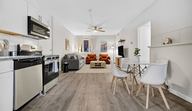 Little Italy Gem | Patio | Free Parking