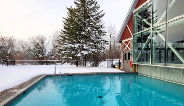 Lovely condo in Oro - Trails, Vetta Spa and more!