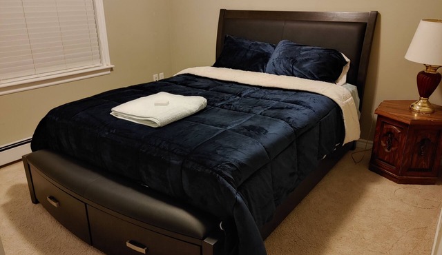 Luxurious 2 bedrooms with Bathroom