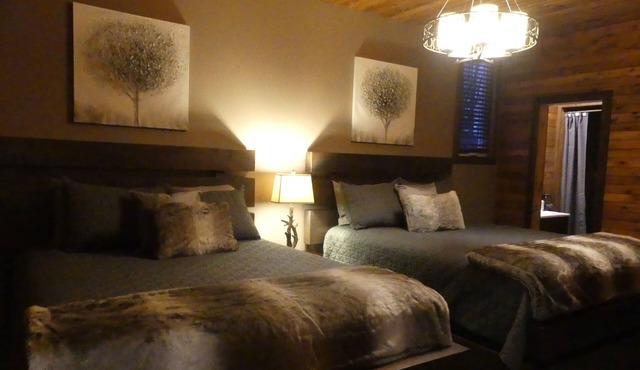 Luxurious lodge in Nature at 75 minutes from Ottawa