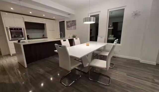 Luxury 4 Bedroom Home