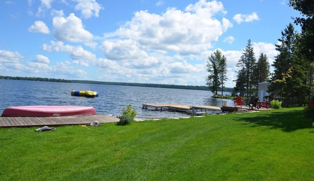 Luxury Kawartha Lakes Cottage